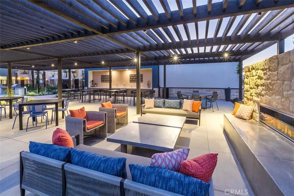 View/Area - 4053 S Sunflower Paseo S, Ontario, CA 91761 photo 7 of 20