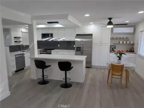 2296 Via Puerta #B, Laguna Woods, CA 92637