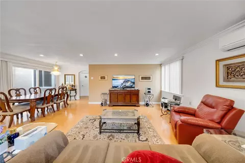 360 Avenida Castilla #B, Laguna Woods, CA 92637