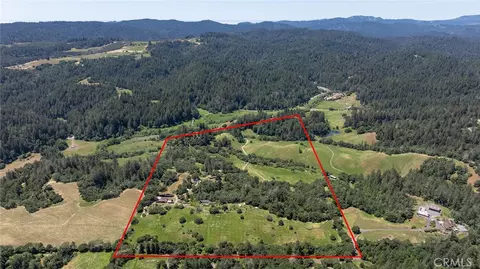 12760 Green Valley Rd, Sebastopol, CA 95472