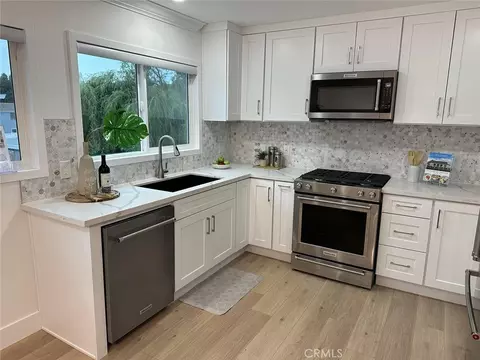 72 Eagle Pt #38, Irvine, CA 92604