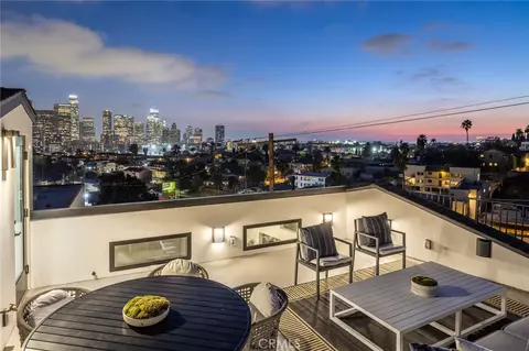 955 Everett St, Los Angeles, CA 90026