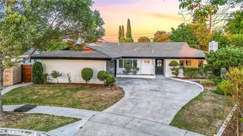 830 Delphine Pl, Fullerton, CA 92833