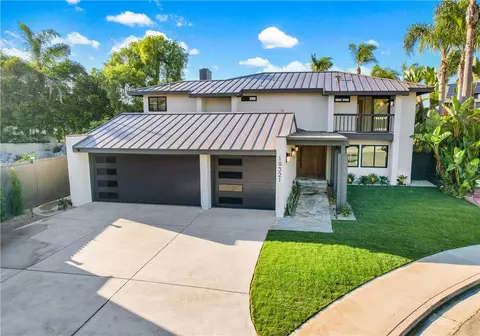 19321 Manor Point Cir, Huntington Beach, CA 92648