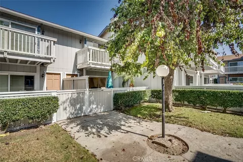 16734 Algonquin St #6, Huntington Beach, CA 92649