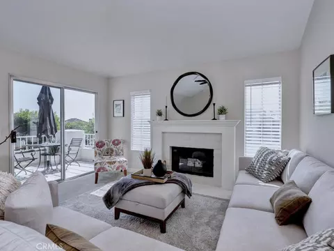 71 Cloudcrest, Aliso Viejo, CA 92656