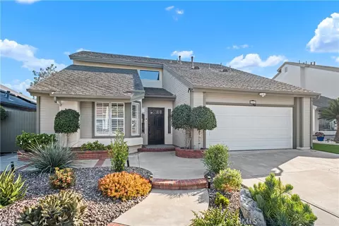 28052 Virginia, Mission Viejo, CA 92692