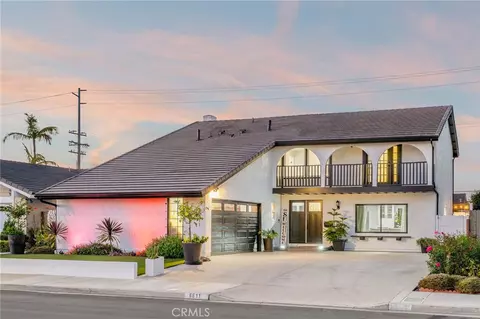 6611 Crista Palma, Huntington Beach, CA 92647