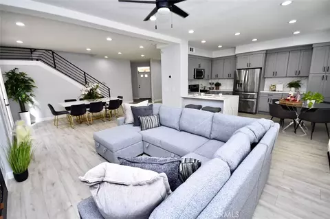 26 Santa Catalina Aisle, Irvine, CA 92606