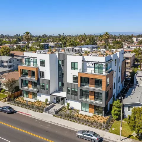 5649 Lauretta, San Diego, CA 92110