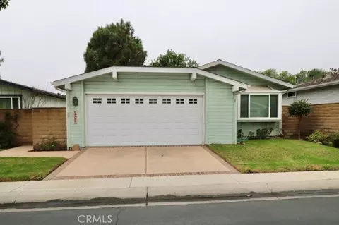 2544 Forrest Lk #20, Santa Ana, CA 92705