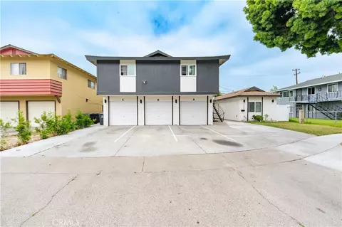 308 S Laurel St, Santa Ana, CA 92704