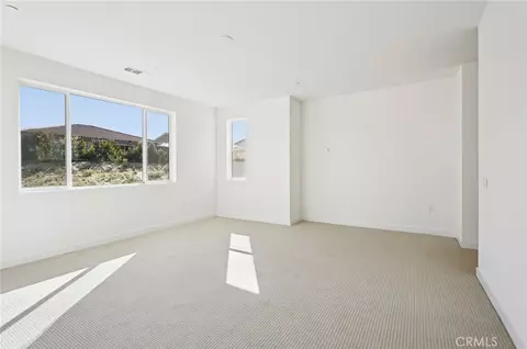 4040 Saddle Dr, Palmdale, CA 93551 photo 5