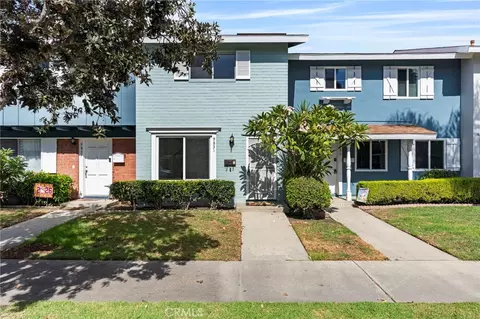 9831 Continental Dr, Huntington Beach, CA 92646