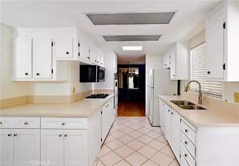 5200 Irvine #254, Irvine, CA 92620