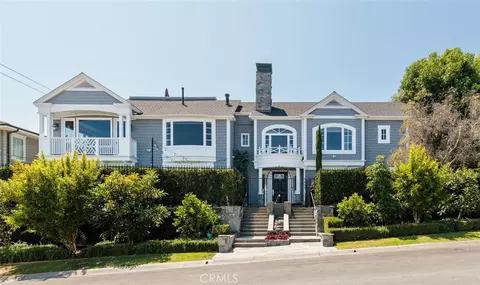 125 Kings Pl, Newport Beach, CA 92663