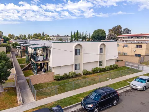 6041 Fullerton Ave, Buena Park, CA 90621
