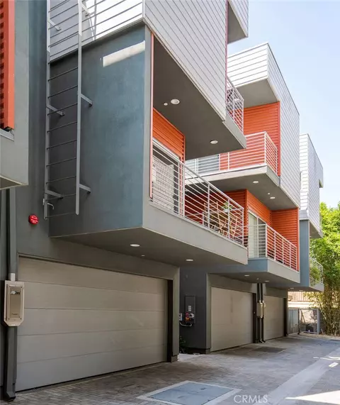 Exterior - 2222 Strata, Eagle Rock, CA 90041 photo 3 of 3