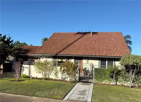 476 N Richard St, Orange, CA 92869