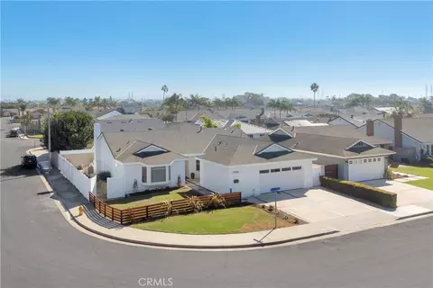 21032 Shepherd, Huntington Beach, CA 92646