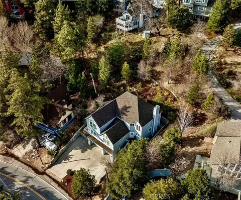 27732 N Bay, Lake Arrowhead, CA 92352