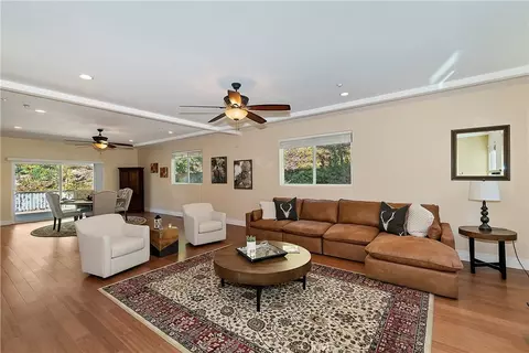 Living - 27732 N Bay, Lake Arrowhead, CA 92352 photo 4 of 4