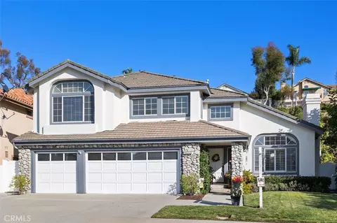 19222 Red Blf, Trabuco Canyon, CA 92679