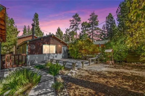 615 Elysian Blvd, Big Bear City, CA 92314