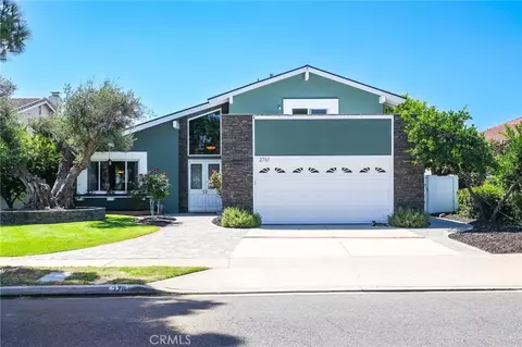 2761 Sandpiper Dr, Costa Mesa, CA 92626