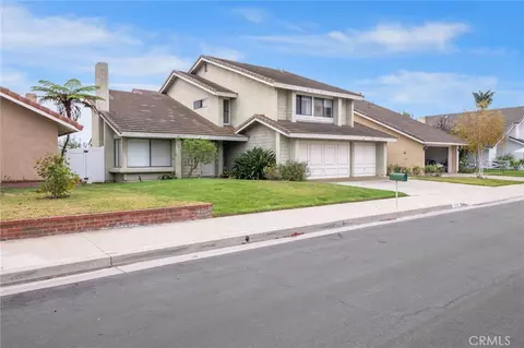 8342 Seaport, Huntington Beach, CA 92646