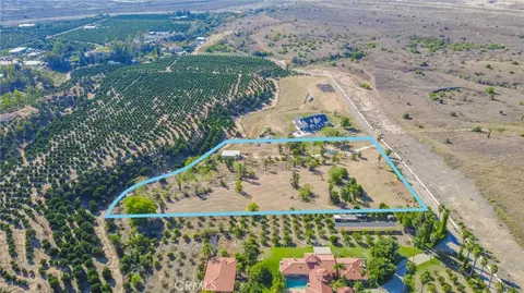 32265 Sapphire, Mentone, CA 92359 photo 2