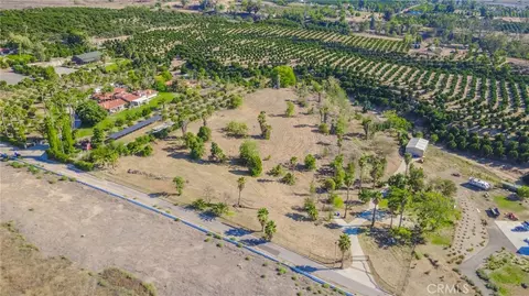 32265 Sapphire, Mentone, CA 92359 photo 15