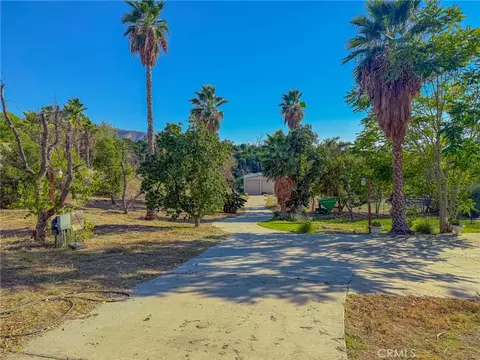 32265 Sapphire, Mentone, CA 92359 photo 7