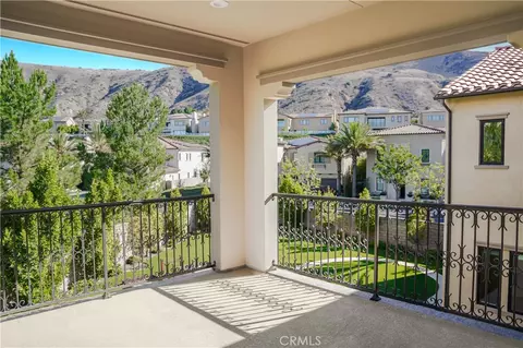 111 Lanzon, Irvine, CA 92602 photo 27