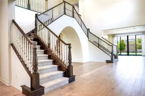 Entry Way - 111 Lanzon, Irvine, CA 92602 photo 3 of 11