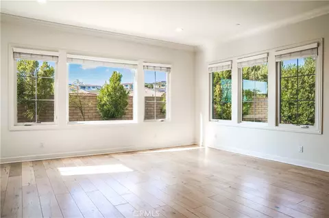 111 Lanzon, Irvine, CA 92602 photo 13