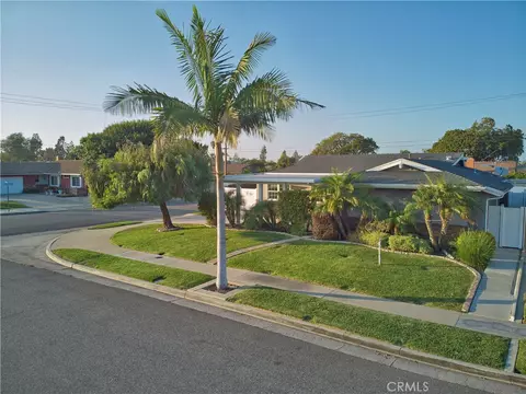 6091 Dundee Dr, Huntington Beach, CA 92647