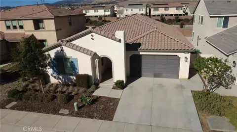 5751 Falcon Way, Banning, CA 92220