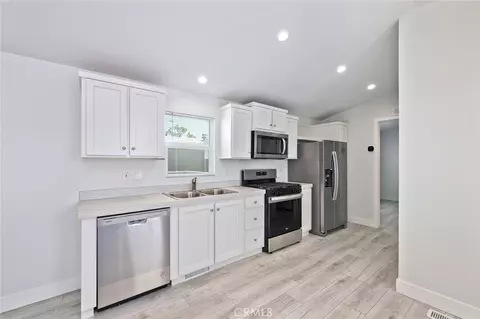 15252 Seneca Rd #13, Victorville, CA 92394