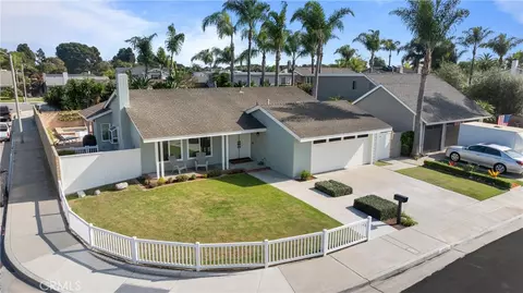 20392 Drew Cir, Huntington Beach, CA 92646