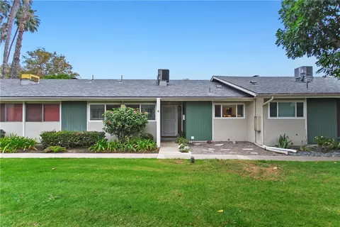 1404 N Tustin #E2, Santa Ana, CA 92705