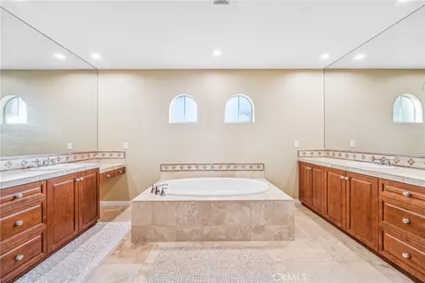 Bath - 78494 Blackstone Ct, Bermuda Dunes, CA 92203 photo 5 of 5