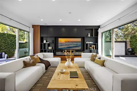 51 Fenway, Irvine, CA 92620