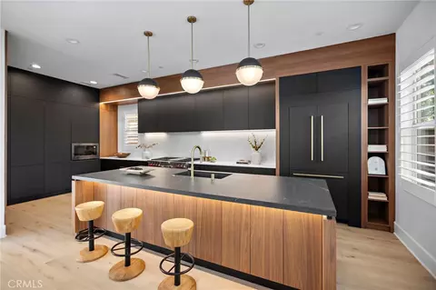 Kitchen - 51 Fenway, Irvine, CA 92620 photo 3 of 4