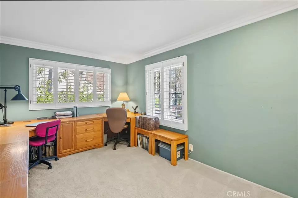 24945 Valley Rim Ter, Lake Forest, CA 92630 | MLS# OC25252613 | 52