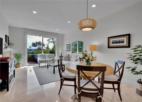 17 Fleurance St, Laguna Niguel, CA 92677