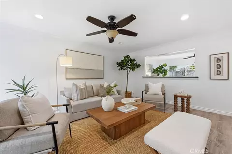 19701 Seacliff Ln, Huntington Beach, CA 92648