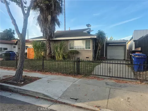 8237 Rosecrans, Paramount, CA 90723