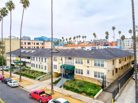 415 S Alexandria, Los Angeles, CA 90020