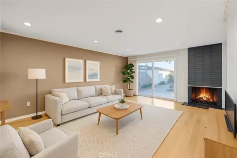 21436 Via Straits, Huntington Beach, CA 92646